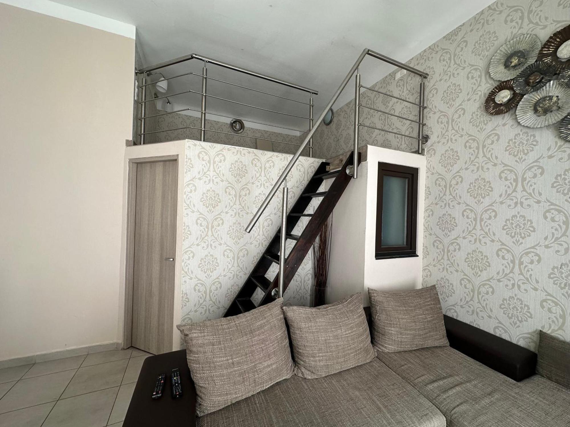 Bright Apartment In The Most Beautiful Street Of Budapest Vaci Street, Fashion Street בודפשט מראה חיצוני תמונה